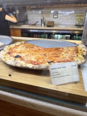 Philomena's Pizza by null