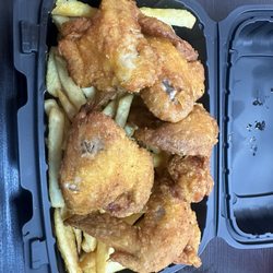 Kennedy Chicken & Grill - Chicken #7 4 Whole Wing Combo