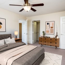 Savannah Place Apartments