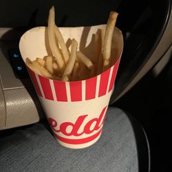 Freddy's Frozen Custard & Steakburgers - Where are the fries? This is a medium not full fry for $3 something. Really!!