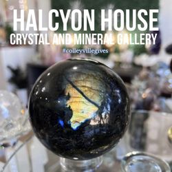 Halcyon House - AAA Labradorite
