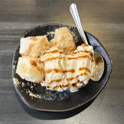 Kura Revolving Sushi Bar by null