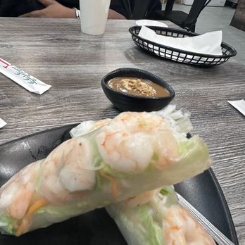 Pho Planet - A1. Shrimp Summer Roll - Vietnamese Near Me - Upland, California