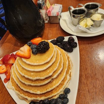 Pyramid Cafe - Burgers Near Me - Las Vegas, Nevada Pyramid Cafe - Burgers Near Me - Las Vegas, Nevada