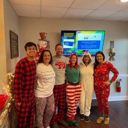 Graybar Chiropractic & Rehab - Love your Holiday cheer!!