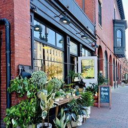 Boon Plant Bar