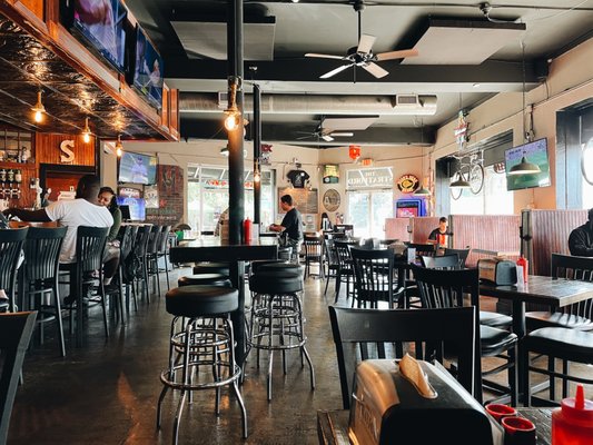 The Stratford Pub by null