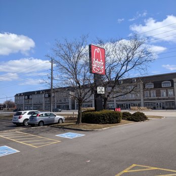 Arby's - Arby's sign - Fast Food Near Me - Burlington, Ontario