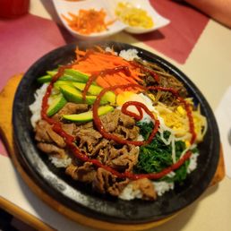 Stone Bibimbab, hot!!!! Stone Bibimbab, hot!!!!