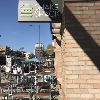 Shake Shack Glendale - Burgers Near Me - Glendale, California Shake Shack Glendale - Burgers Near Me - Glendale, California