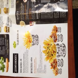 Mythic Burger - Voici les menus qu'ils proposent. Leurs burgers sont excellents.