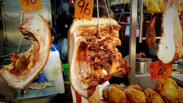 Fa Yuen Street Market by null