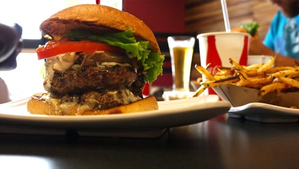 Ultimate Burger by null