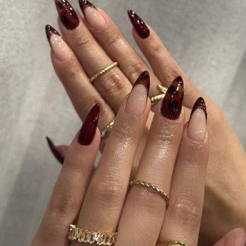 Chill Nails - Reference nail photo - Nail Salons Near Me - North Hollywood, California