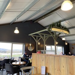 Craigie's Farm Deli and Café - Picture inside the dining room.