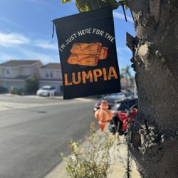 Chrambie Filipino Eats - I'm just here for the Lumpia