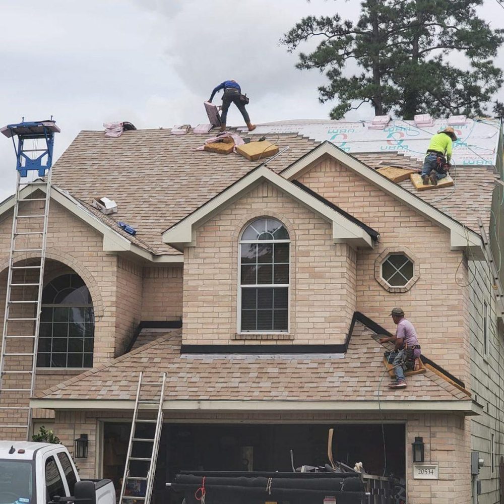 Slide of Lopez Roofing