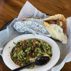 Jasmin & Olivz Mediterranean - Vegetarian pita and tabouli
