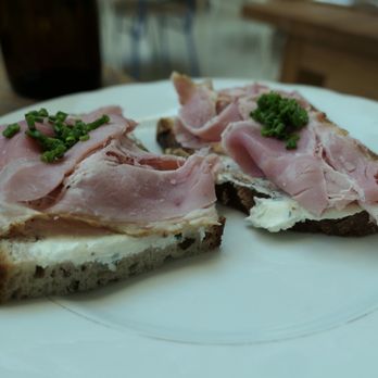 Eska - Ham with horseradish - Bakeries Near Me - Prague, Puerto Rico