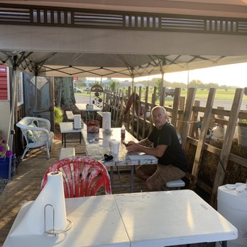 Barnwood Grill - Burgers Near Me - Anderson, South Carolina