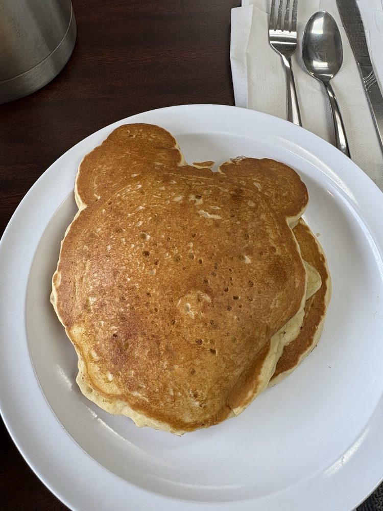 Caddies on Coronado  Logo
