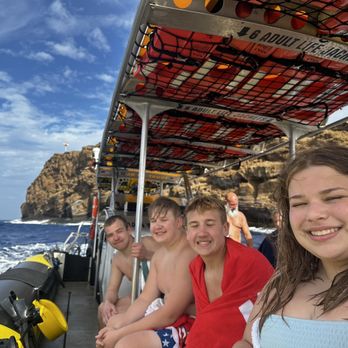 Maui Snorkel Charters - Kids on snorkel trip - Boat Tours Near Me - Kihei, Hawaii Maui Snorkel Charters - Kids on snorkel trip - Boat Tours Near Me - Kihei, Hawaii