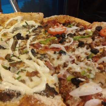 Mellow Mushroom Somerset - Half Holy Shitake  half mighty meat - Pizza Near Me - Somerset, Kentucky