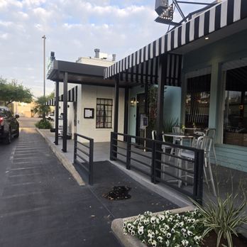 Little’s Oyster Bar - Seafood Near Me - Houston, Texas Little’s Oyster Bar - Seafood Near Me - Houston, Texas