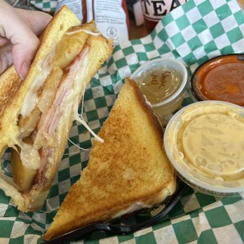 Everdine's Grilled Cheese Co. - Sandwiches Near Me - Naperville, Illinois