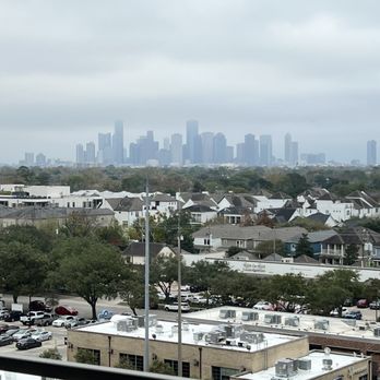10X Heights Waterworks - Apartments Near Me - Houston, Texas 10X Heights Waterworks - Apartments Near Me - Houston, Texas