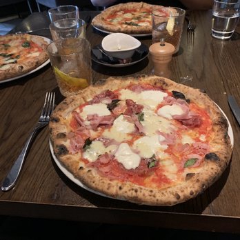 Gradi Crown - Pizza Near Me Gradi Crown - Pizza Near Me