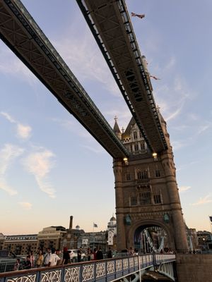 Tower Bridge by null