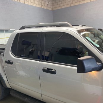 A Perfect Shade - 20 on the front and 5 on the back. Perfect for keeping the sun out in the back and not drawing attention in the front. Great work. - Car Window Tinting Near Me - Temecula, California