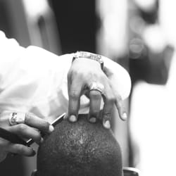 Conrad's Barbershop - Photo By Jahlani Morgan