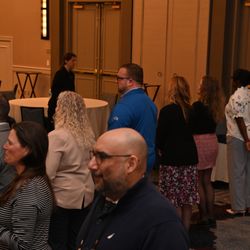 Empower Leadership
