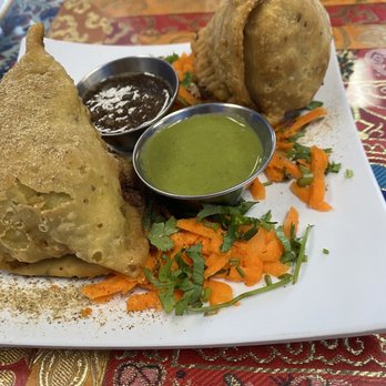Himalayan Cafe - San Dimas - The presentation is lovely. The mint chutney was not too watery or thick. Potato samosa not too greasy. - Himalayan/Nepalese Near Me - San Dimas, California Himalayan Cafe - San Dimas - The presentation is lovely. The mint chutney was not too watery or thick. Potato samosa not too greasy. - Himalayan/Nepalese Near Me - San Dimas, California