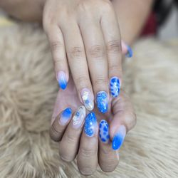 Lotus Nails and Spa