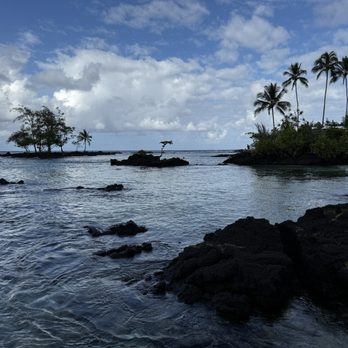 Carlsmith Beach Park - Parks Near Me - Hilo, Hawaii