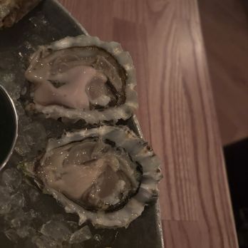 Half Moon - Oyster - New American Near Me - Dobbs Ferry, New York Half Moon - Oyster - New American Near Me - Dobbs Ferry, New York