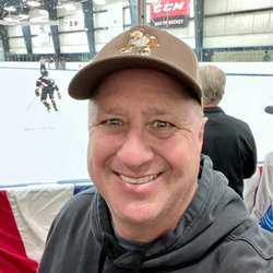 Seven Bridges Ice Arena - Let's go Eagles!