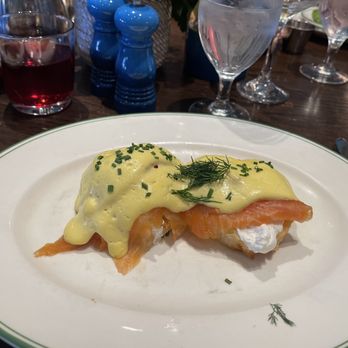 Sadelle's - Salmon Eggs Benedict - Breakfast & Brunch Near Me - Las Vegas, Nevada
