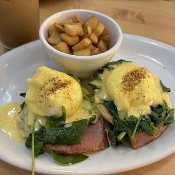 Con Huevos - Los Benditos (Benedict) - Tacos Near Me - Louisville, Kentucky Con Huevos - Los Benditos (Benedict) - Tacos Near Me - Louisville, Kentucky