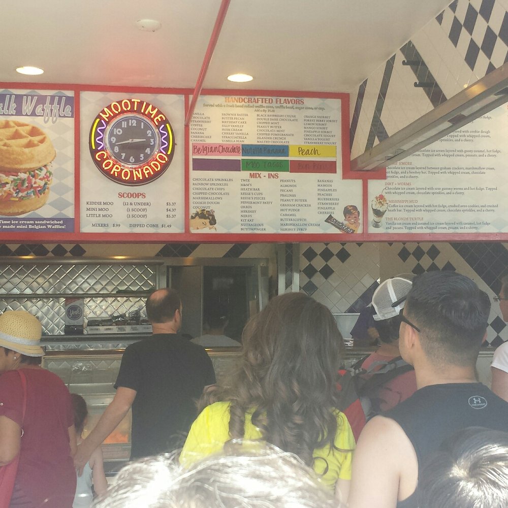 MooTime Creamery - Line out to the door! - Ice Cream & Frozen Yogurt Near Me - Coronado, California