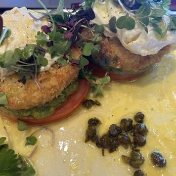 CRAFTkitchen - Crab Cake Benedict minus the English muffin - New American Near Me - Henderson, Nevada CRAFTkitchen - Crab Cake Benedict minus the English muffin - New American Near Me - Henderson, Nevada