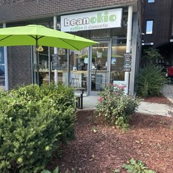 Beanokio Coffee & Desserts