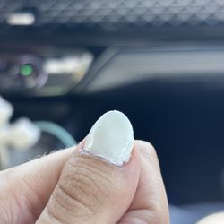 L A Nails