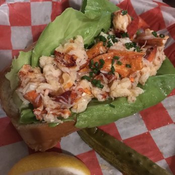 Smack Shack - Warm Lobster sandwich with butter - Seafood Near Me - Minneapolis, Minnesota Smack Shack - Warm Lobster sandwich with butter - Seafood Near Me - Minneapolis, Minnesota