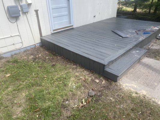 Best Value Roofing Logo