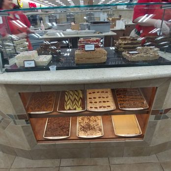 Buc-ee's - Fudge - very good but be warned, one square of more than enough to share. - Gas Stations Near Me - Robertsdale, Alabama Buc-ee's - Fudge - very good but be warned, one square of more than enough to share. - Gas Stations Near Me - Robertsdale, Alabama