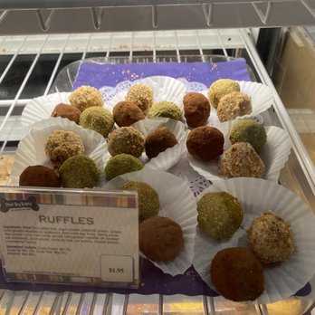 Three Dog Bakery - Ruffles soft dog treat - Pet Stores Near Me - Indianapolis, Indiana